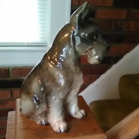 Large Scottie Dog Figurine - Picture 4 of 11